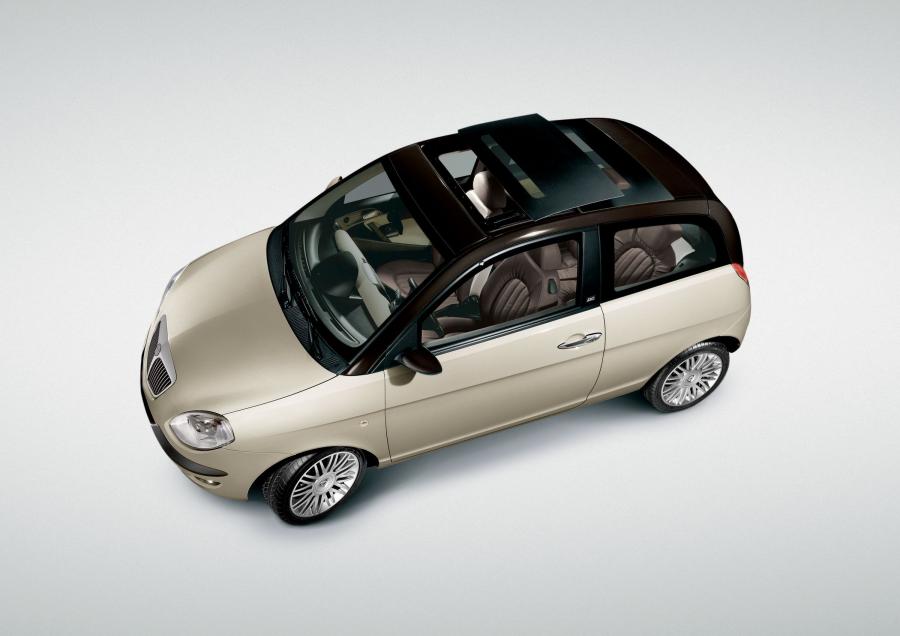  Lancia Ypsilon 2003 года  (фото 91 из 114)